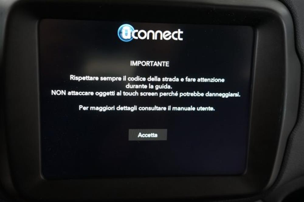 Renegade Renegade 1.5 Turbo T4 MHEV Li