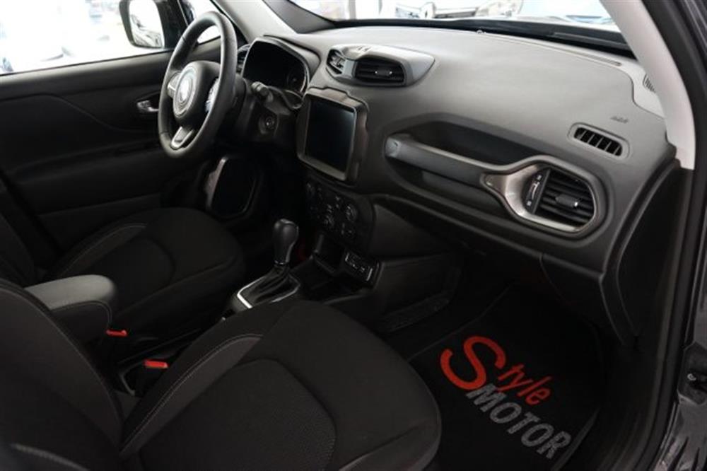 Renegade Renegade 1.5 Turbo T4 MHEV Li