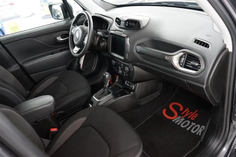 Renegade Renegade 1.5 Turbo T4 MHEV Li