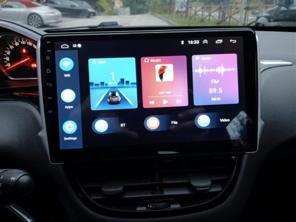 208 208 1.2 VTi 82 CV 5 port