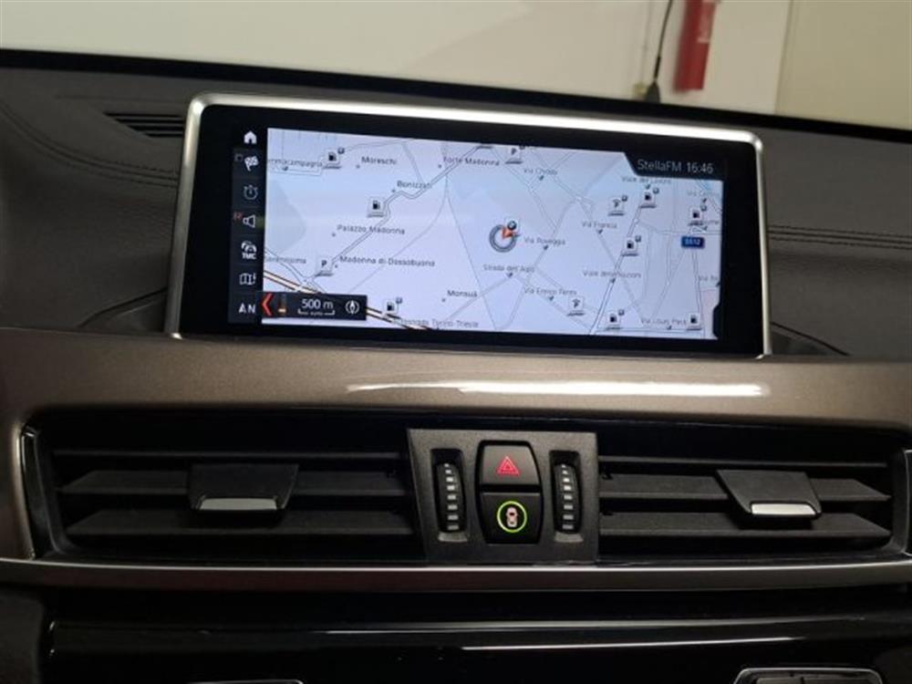 X1 X1 sDrive18d xLine Aut.