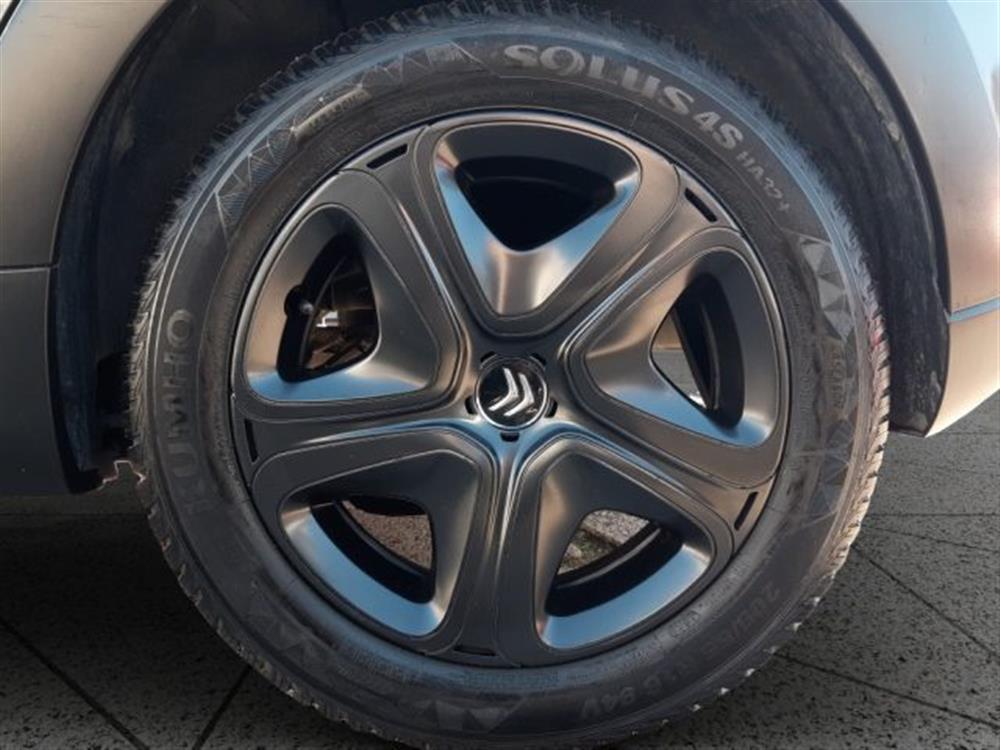 C3 C3 PureTech 82 Shine