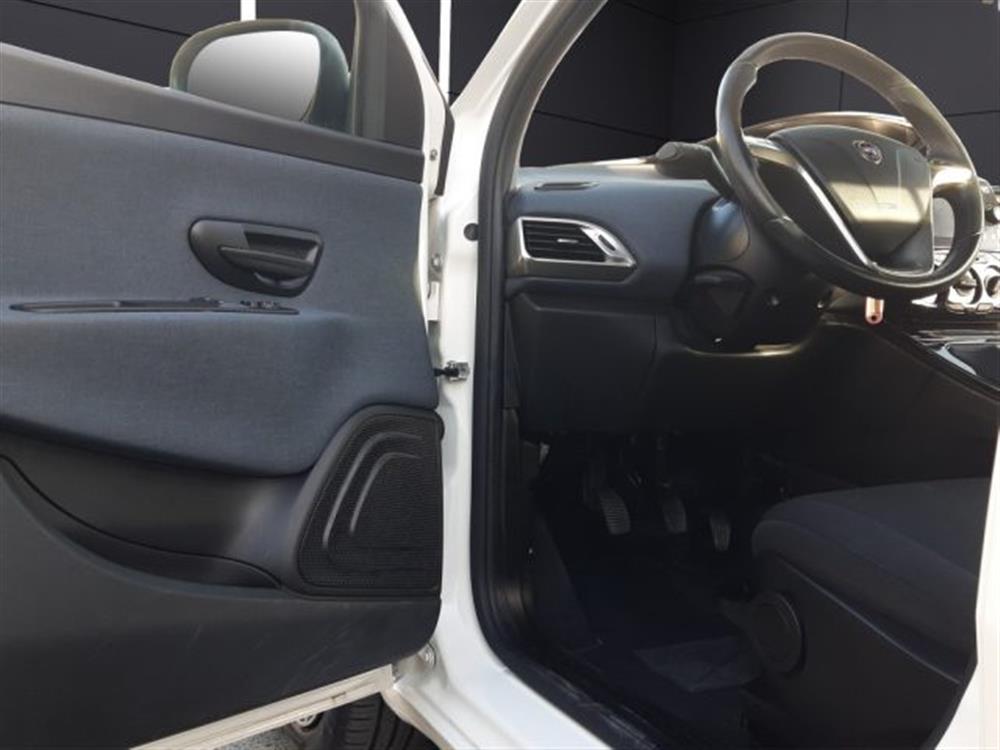 Ypsilon Ypsilon 1.0 FireFly 5 porte