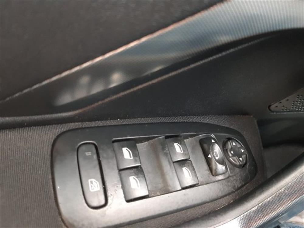 2008 2008 PureTech 82 Allure