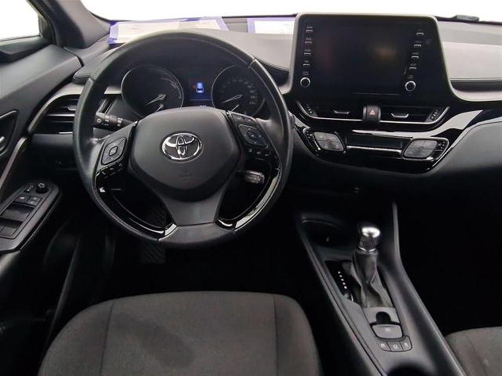 C-HR C-HR 1.8 Hybrid E-CVT Bus