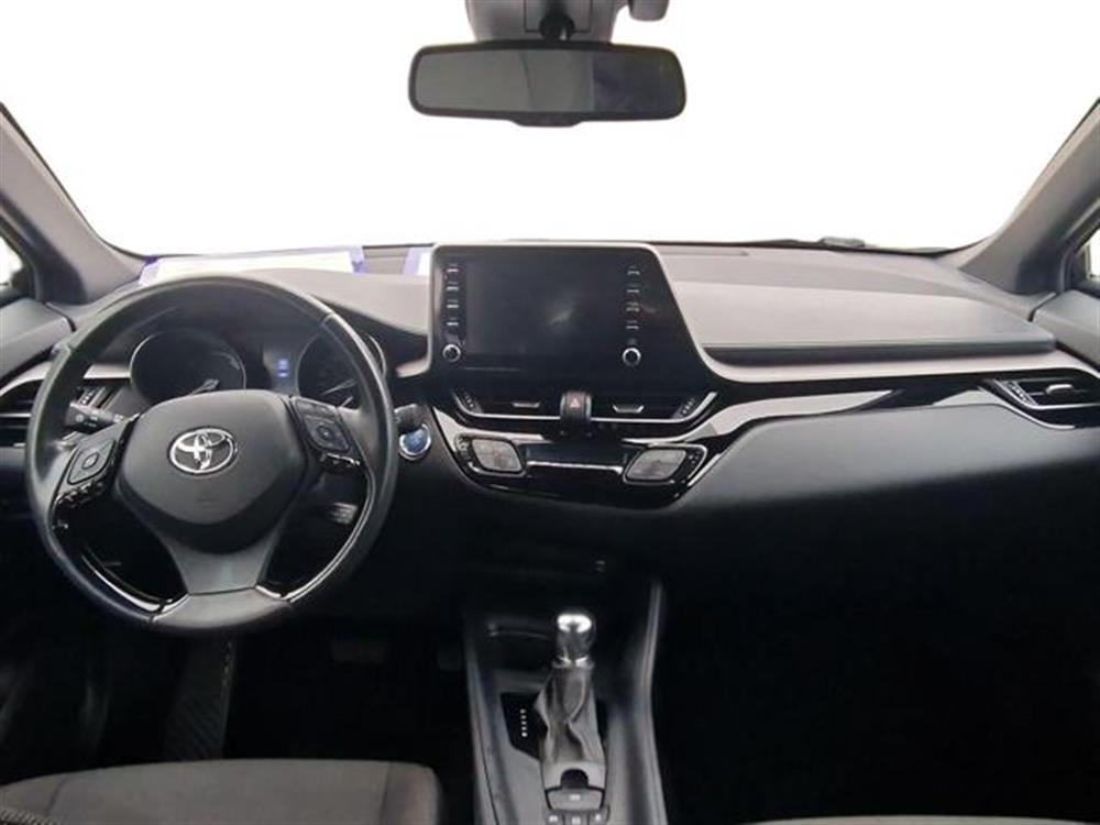 C-HR C-HR 1.8 Hybrid E-CVT Bus