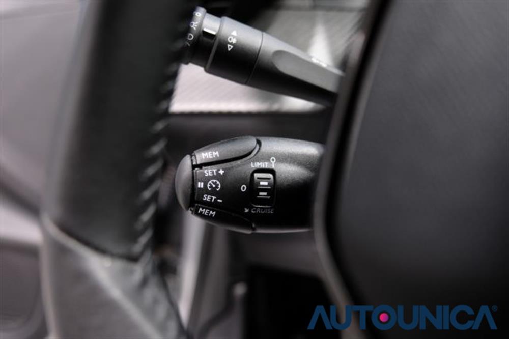 208 208 PURETECH 75 STOP&STA