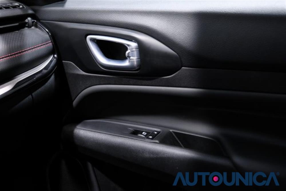 Compass Compass 1.3 TURBO T4 240 CV