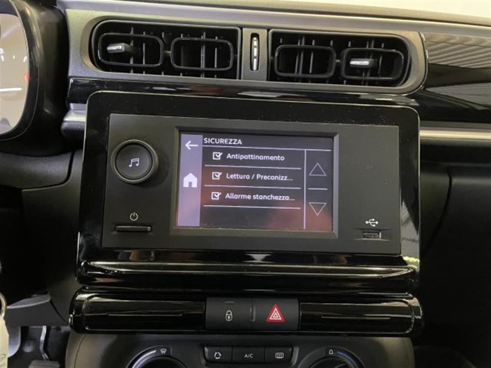 C3 C3 1.5 BlueHDi Feel Man