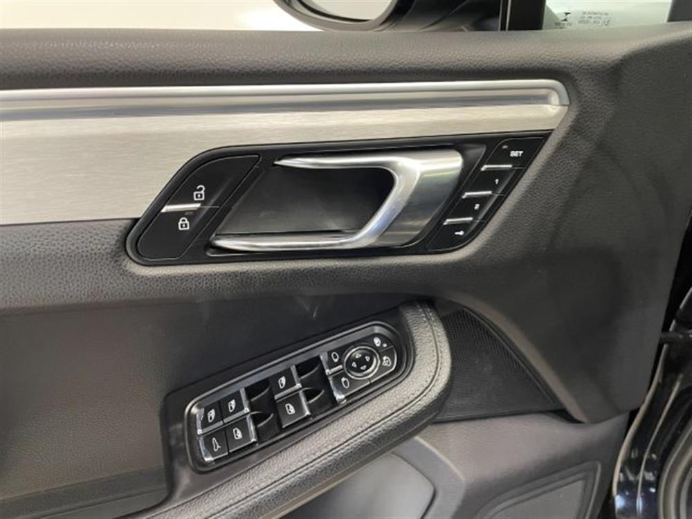 Macan Macan 2.0 PDK * PELLE * 24