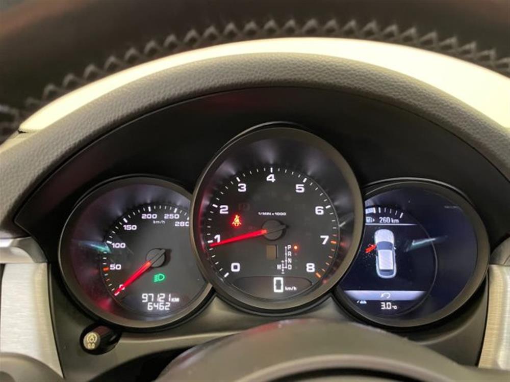 Macan Macan 2.0 PDK * PELLE * 24