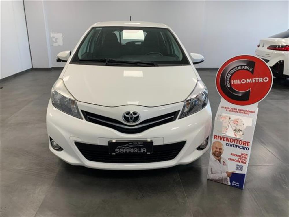 Yaris Yaris 1.0 Benzina Lounge 5