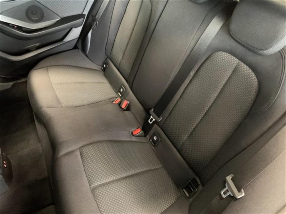 118 118 d Business Advantage