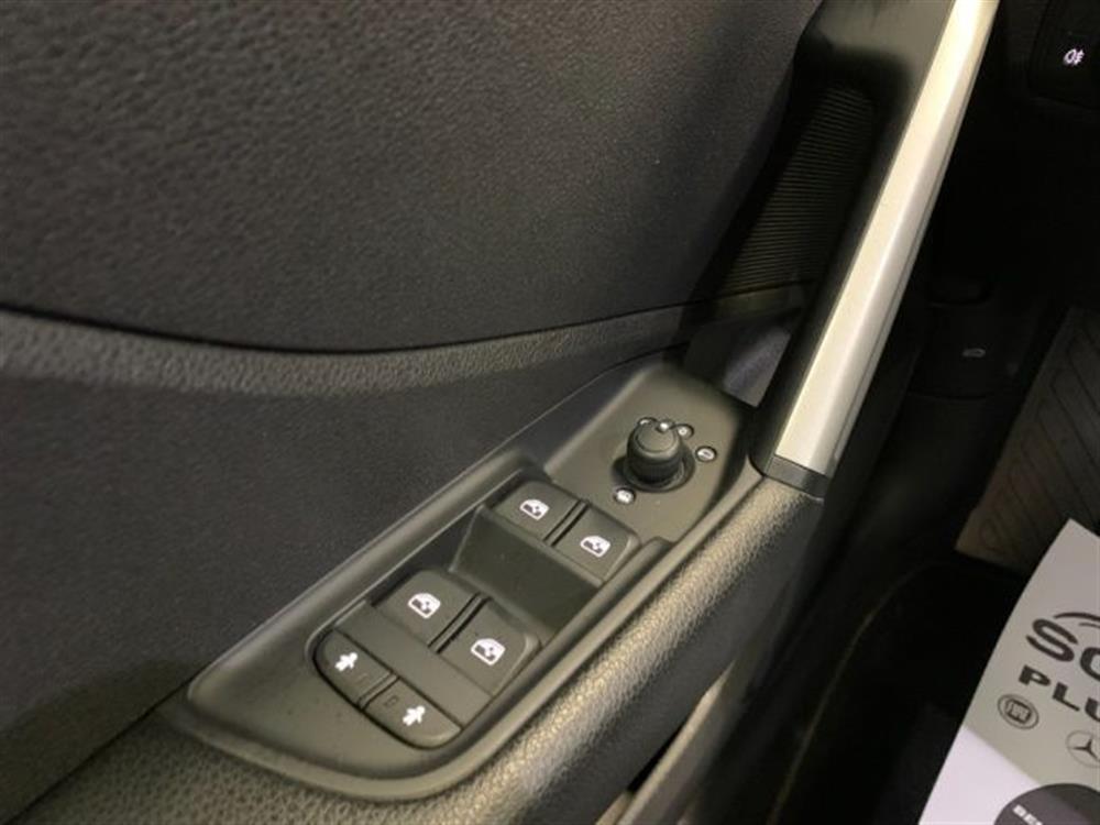 Q2 Q2 30 TFSI S line Editi