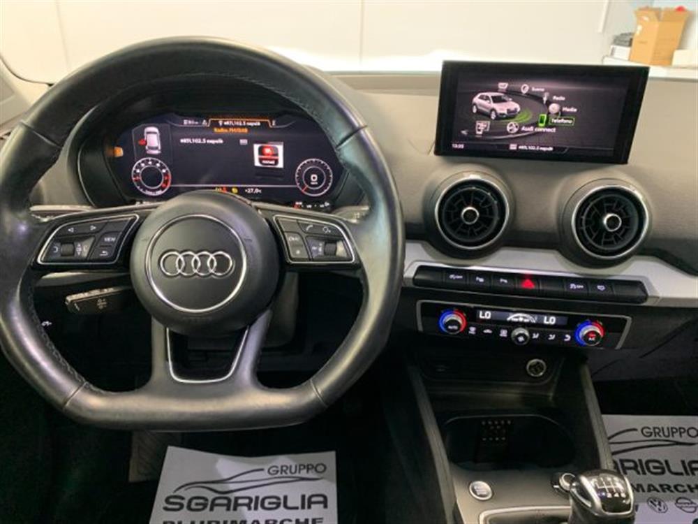 Q2 Q2 30 TFSI S line Editi