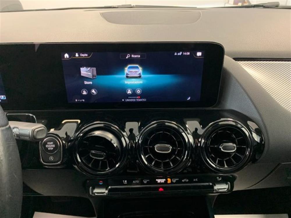 GLA 180 GLA 180 d Automatico Sport P