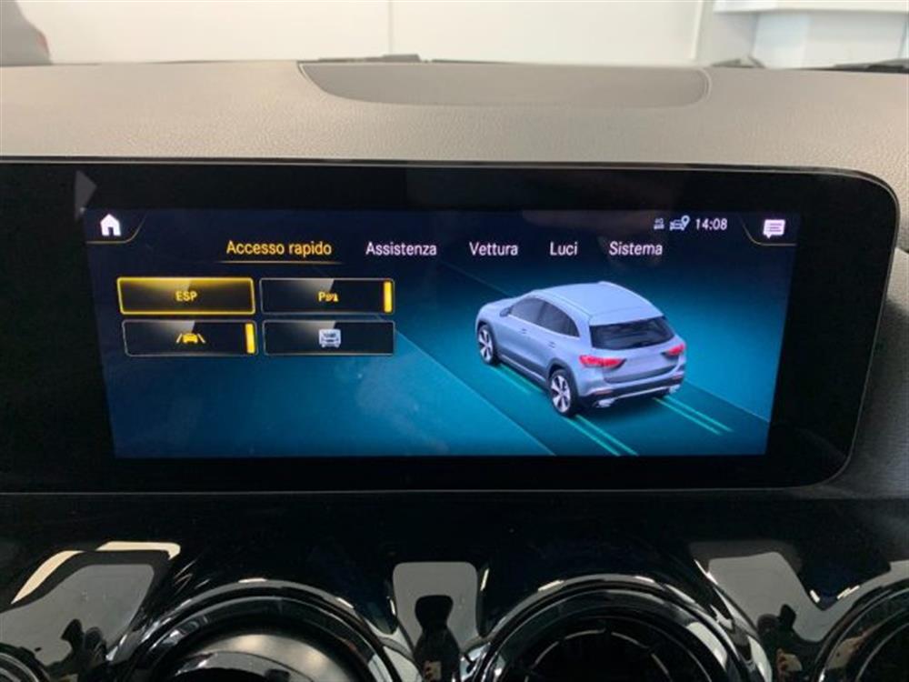 GLA 180 GLA 180 d Automatico Sport P