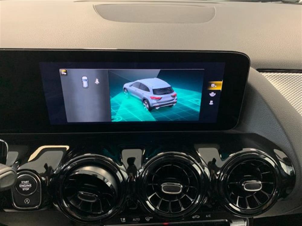 GLA 180 GLA 180 d Automatico Sport P