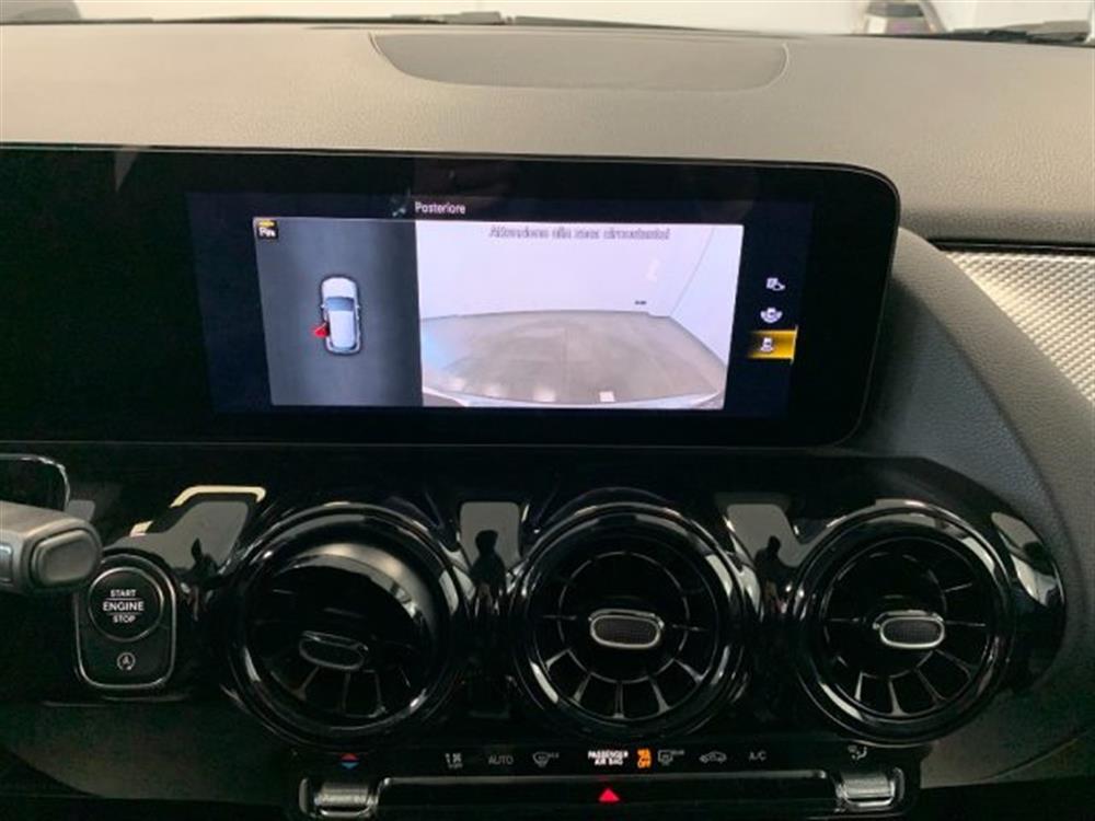 GLA 180 GLA 180 d Automatico Sport P