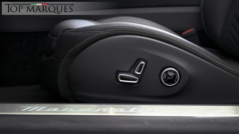 GranCabrio GranCabrio V6 550 CV AWD Trofeo