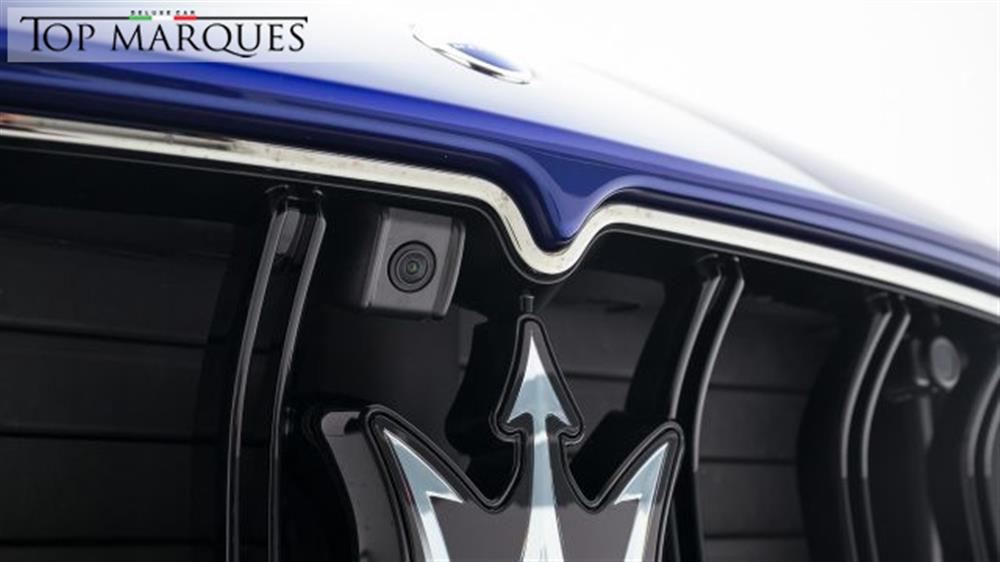 GranCabrio GranCabrio V6 550 CV AWD Trofeo