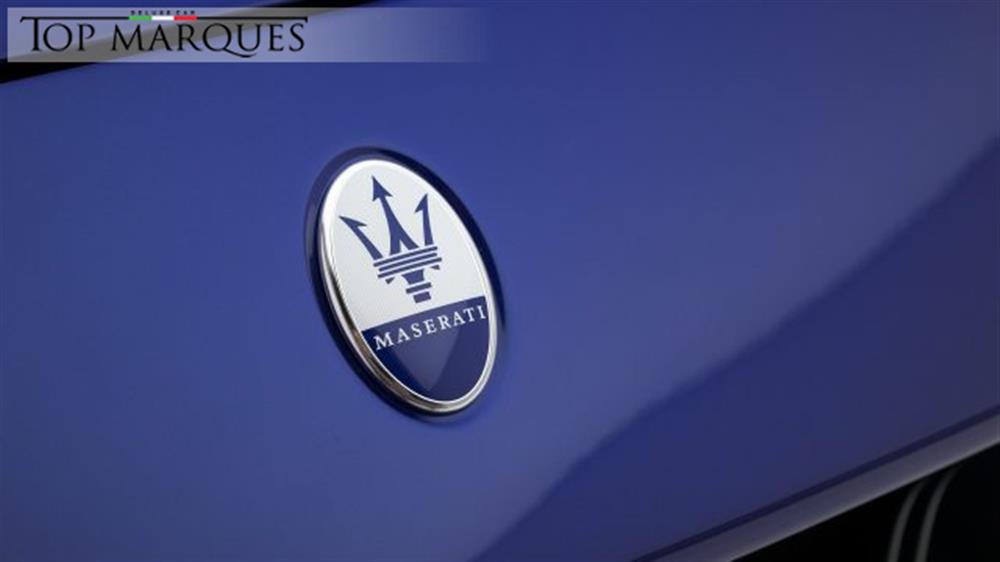 GranCabrio GranCabrio V6 550 CV AWD Trofeo