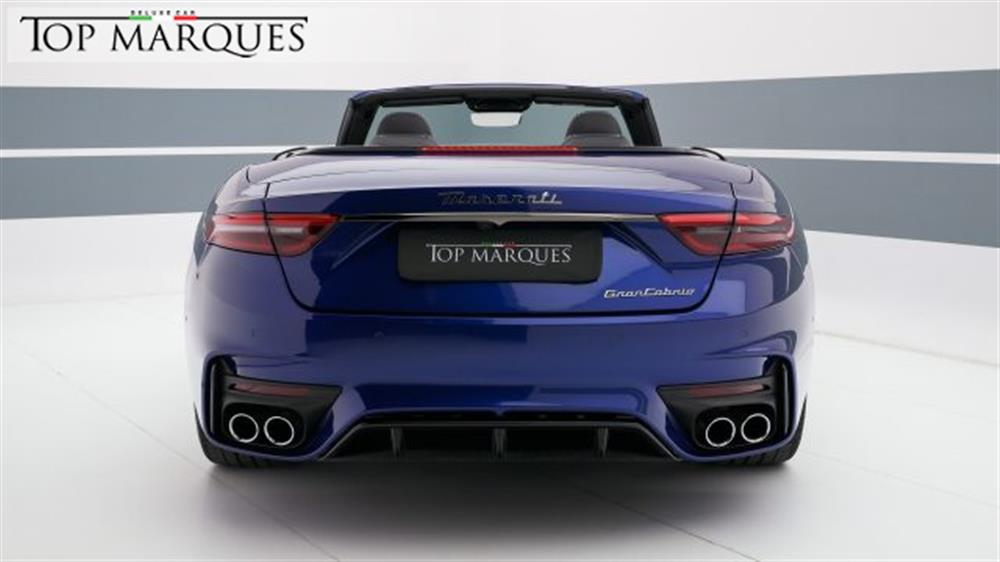 GranCabrio GranCabrio V6 550 CV AWD Trofeo