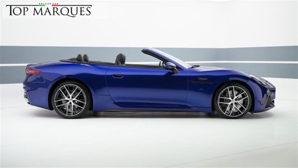 GranCabrio GranCabrio V6 550 CV AWD Trofeo