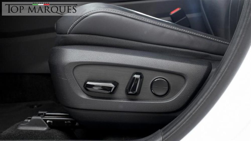 NX 450h NX 450h NX Plug-in 4WD F-Spo