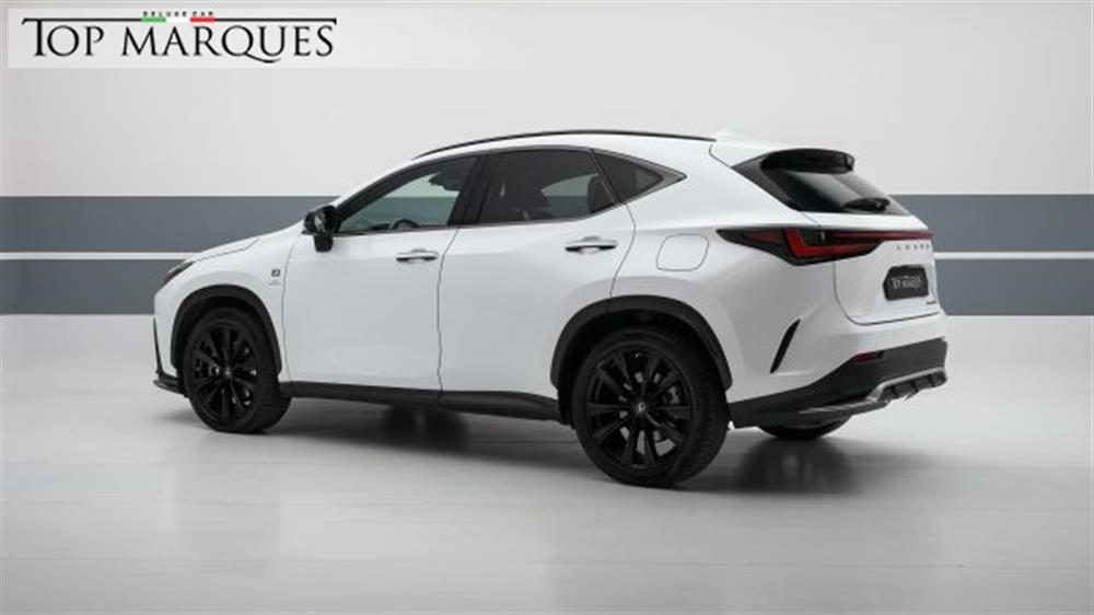 NX 450h NX 450h NX Plug-in 4WD F-Spo