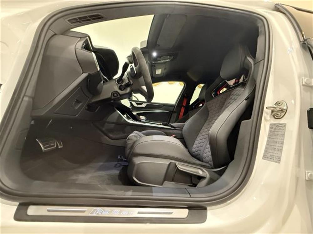 RS6 RS6 Avant 4.0 TFSI GT IV