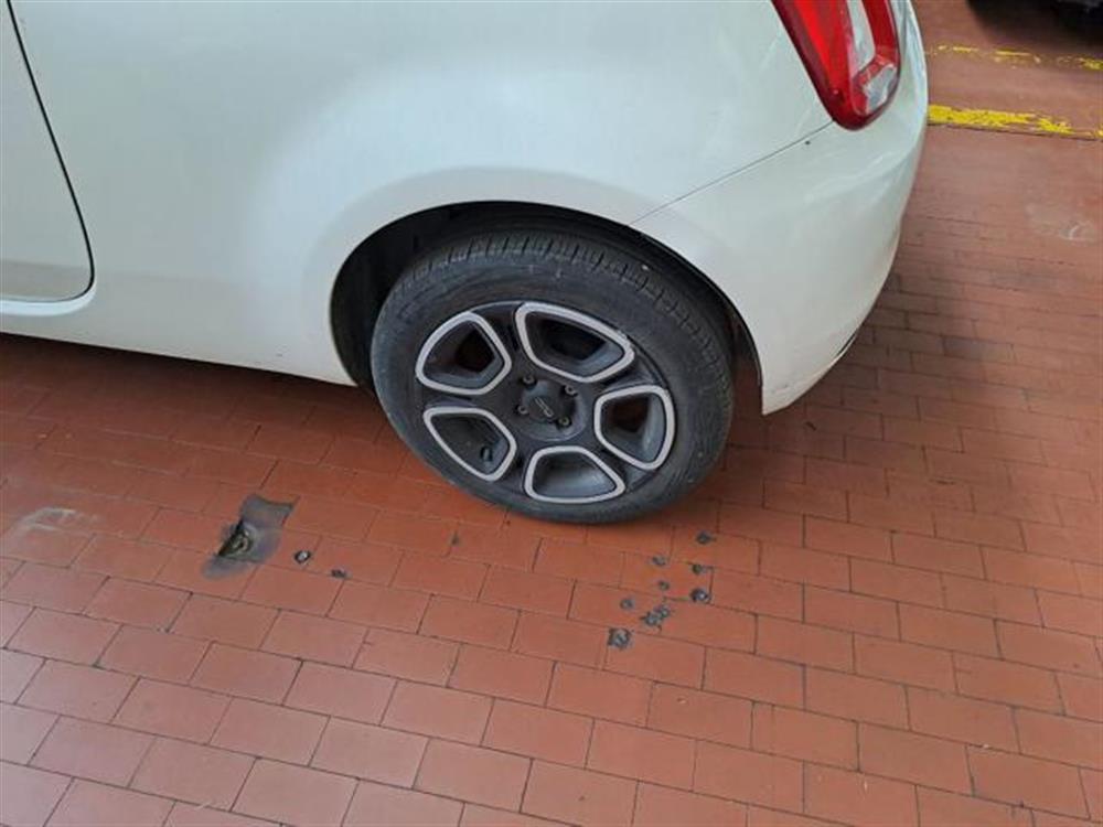 500 500 1.0 Hybrid Aziendal