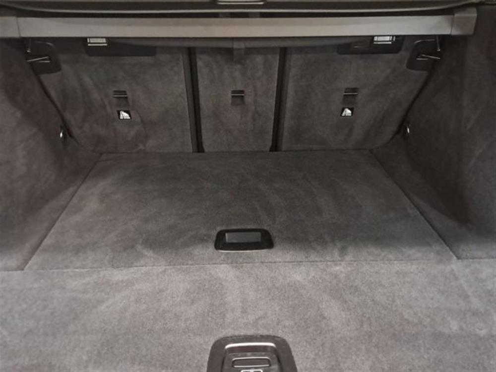 320 320 d 48V Touring Msport