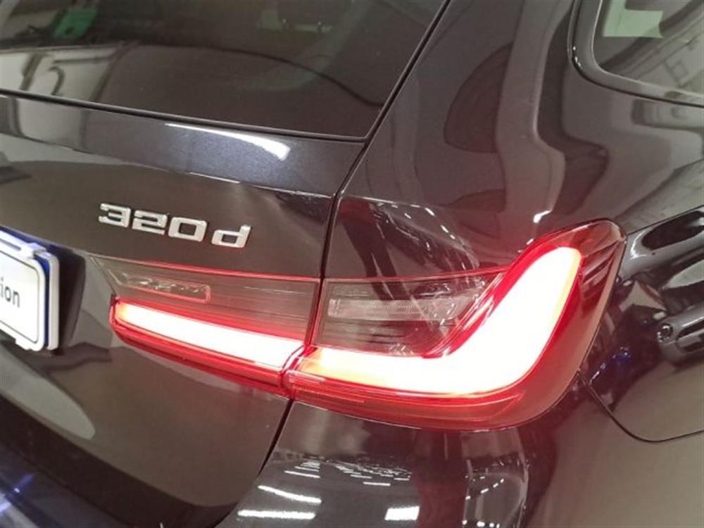 320 320 d 48V Touring Msport