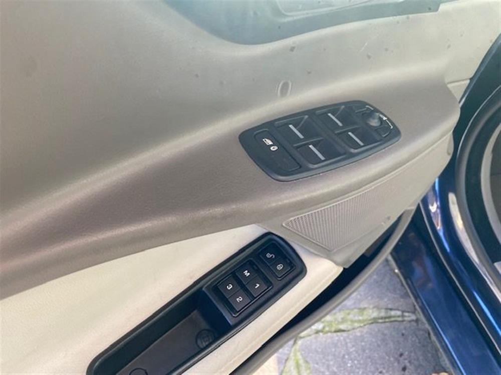 XE XE 2.0 D Turbo 180CV au