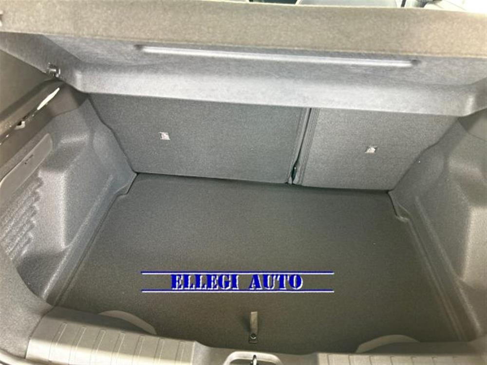 Avenger Avenger PROMO FINANZ 1.2 Tur