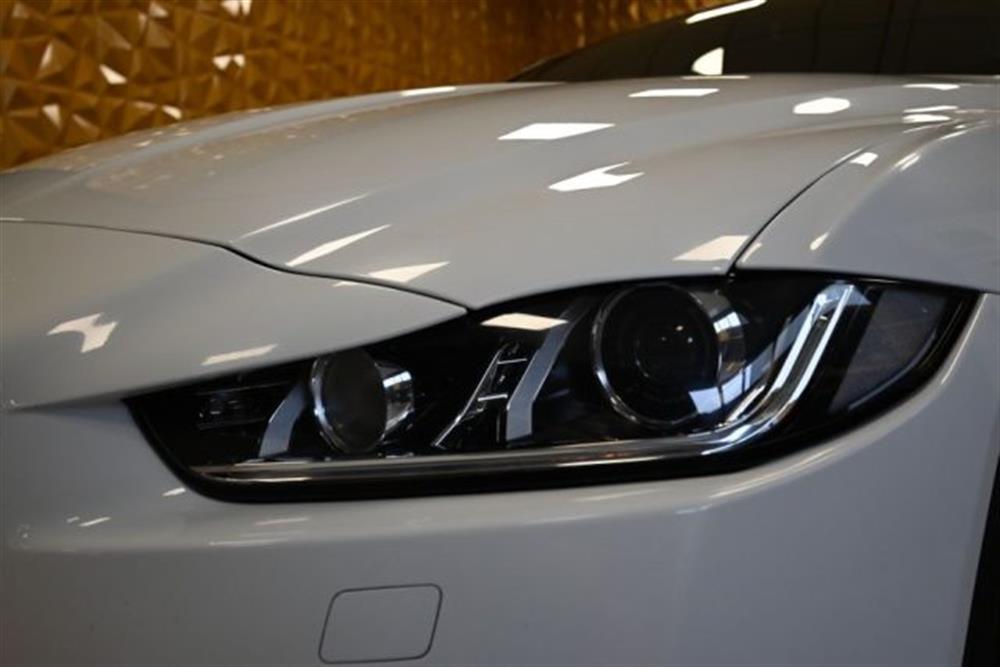 XE XE 2.0d 180CV AUTO R-SP