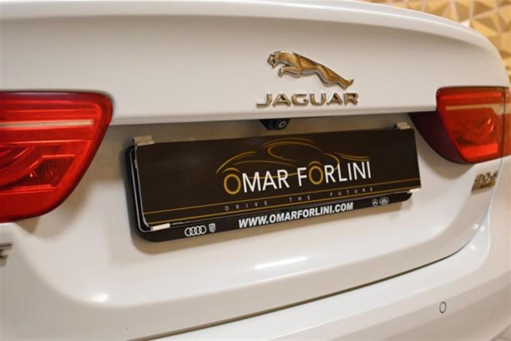 XE XE 2.0d 180CV AUTO R-SP