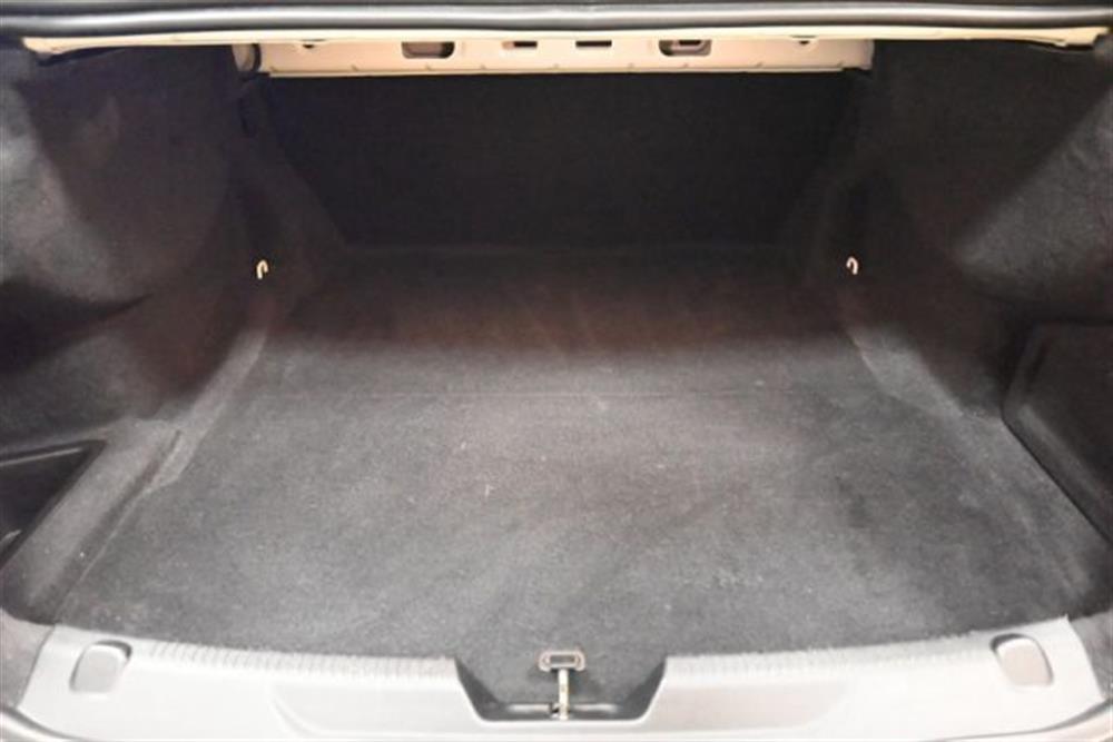 XE XE 2.0d 180CV AUTO R-SP