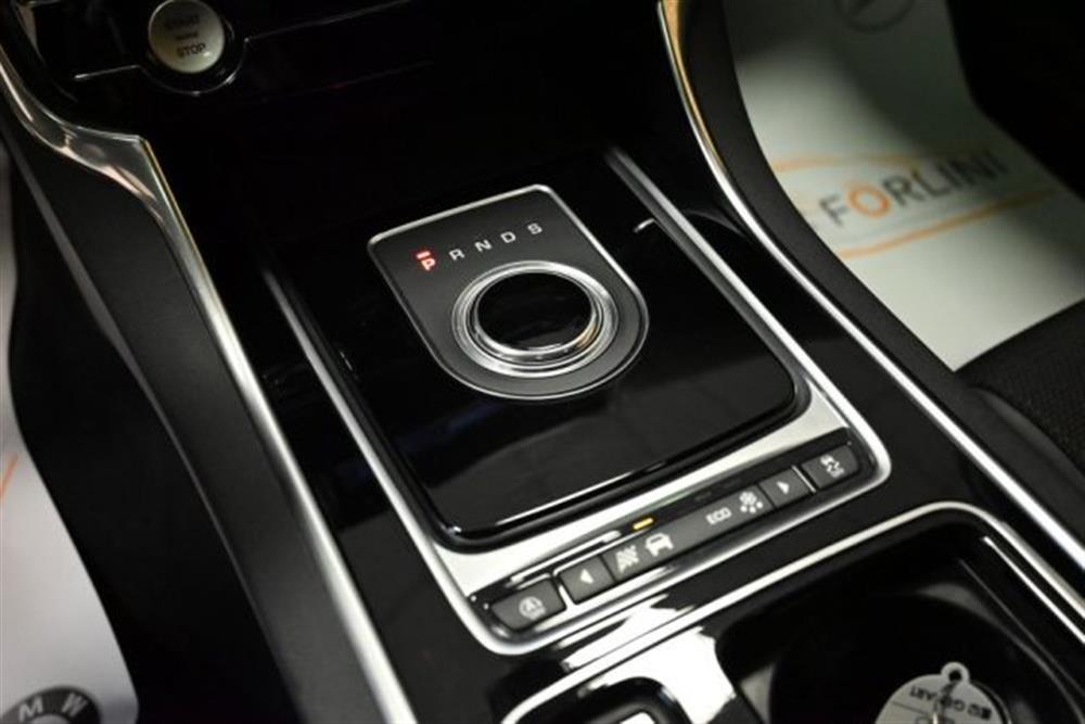 XE XE 2.0d 180CV AUTO R-SP