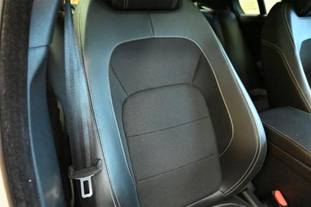 XE XE 2.0d 180CV AUTO R-SP