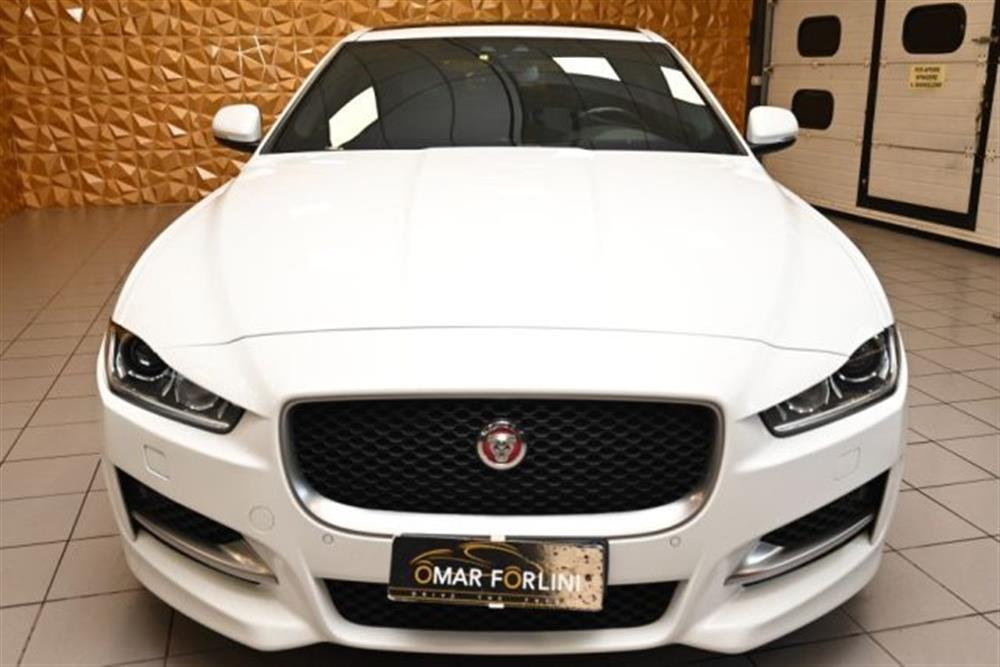 XE XE 2.0d 180CV AUTO R-SP