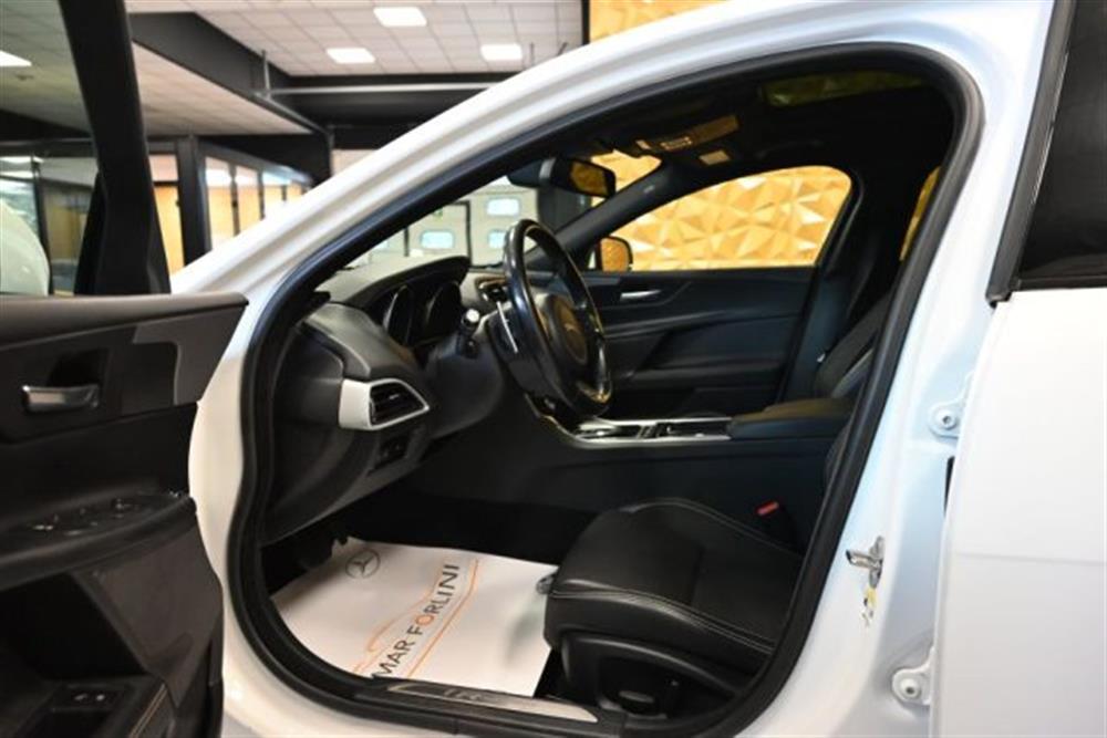 XE XE 2.0d 180CV AUTO R-SP