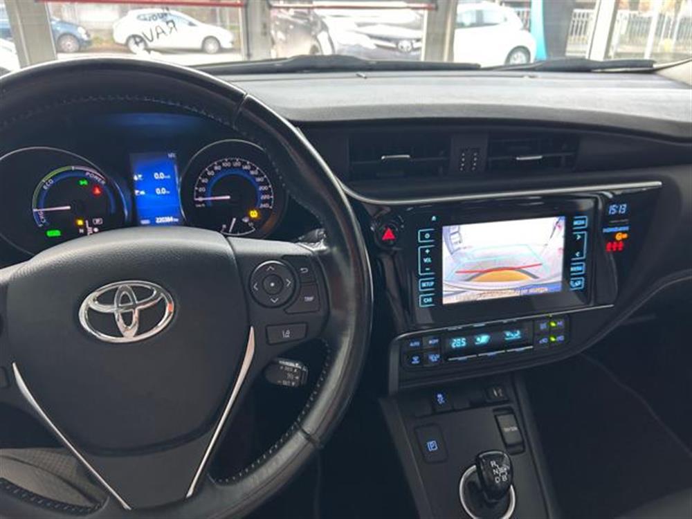 Auris Touring Sports Auris Touring Sports 1.8 Hybrid Active