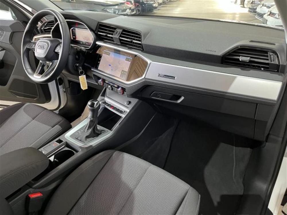 Q3 Q3 35TDI Stronic Busine