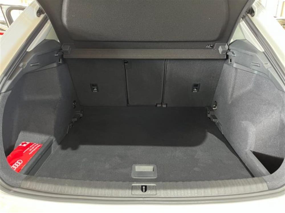 Q3 Q3 35TDI Stronic Busine