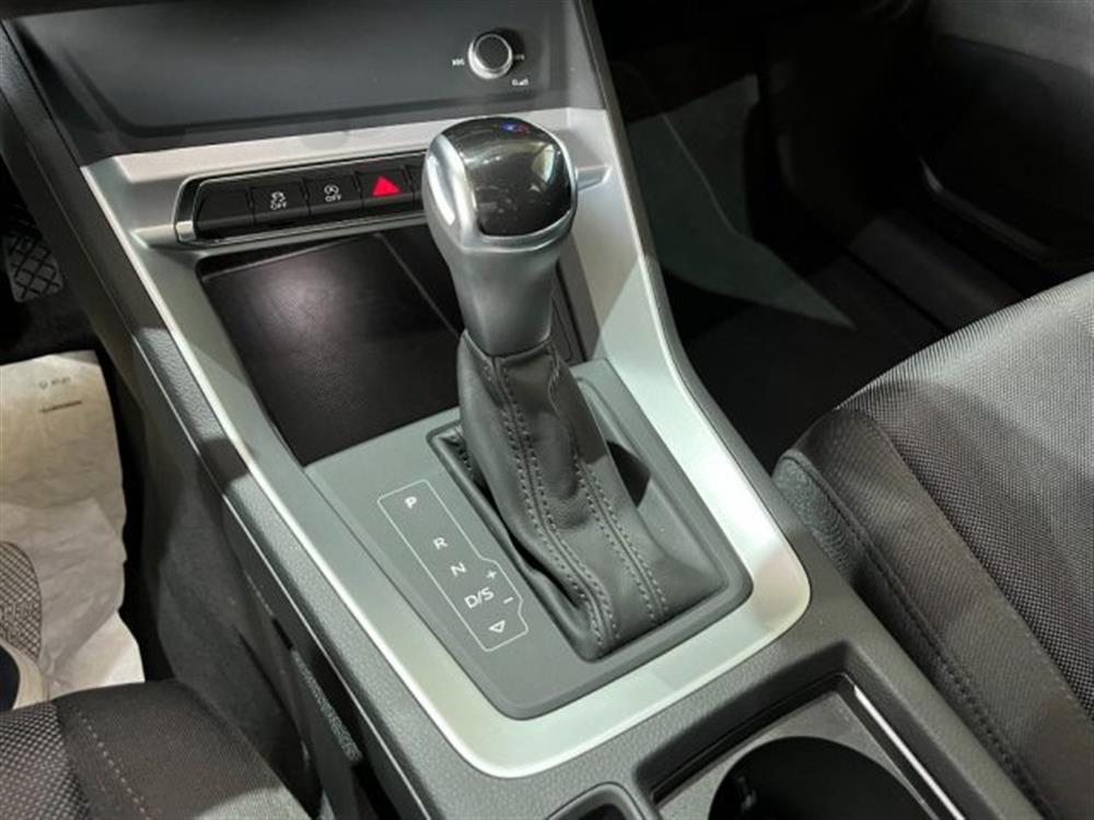 Q3 Q3 35TDI Stronic Busine