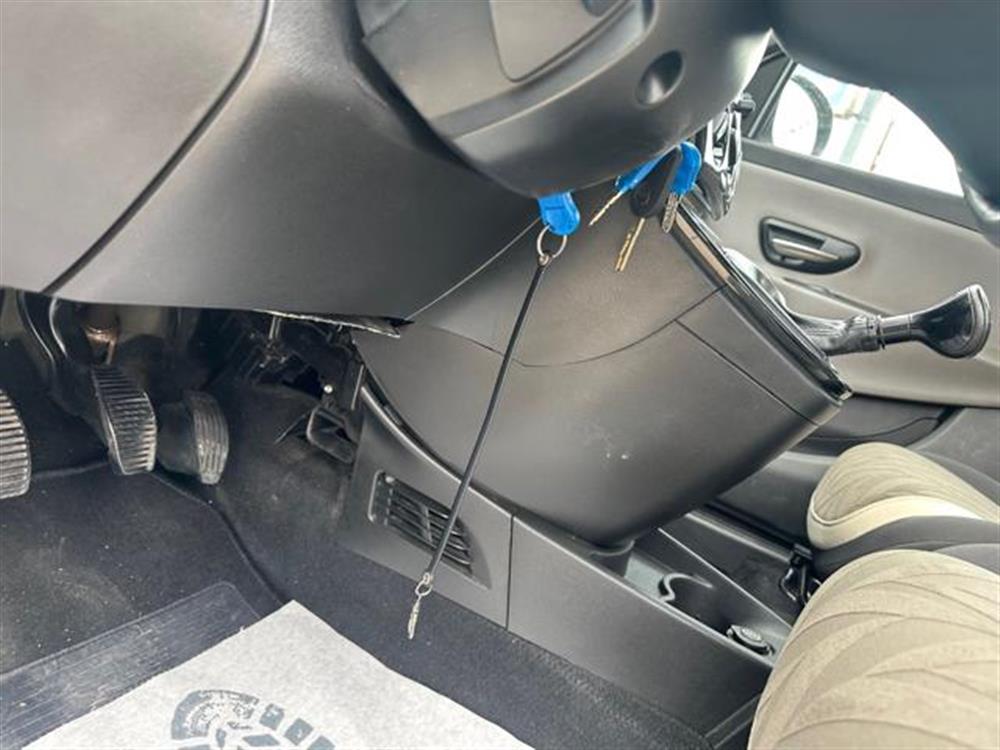 Ypsilon Ypsilon 1.3 MJT 95 CV 5P. S&