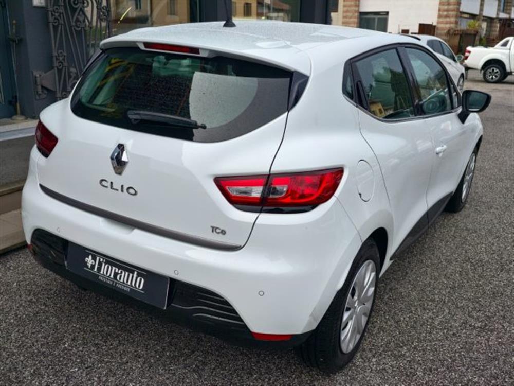 Clio Clio 90CV 5 porte COSTUME