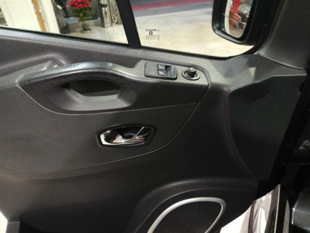 Vivaro Vivaro 27 1.6 BiTurbo 140CV